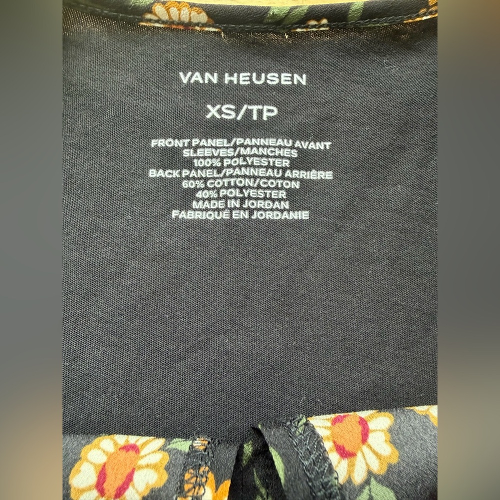 Van Heusen Floral Blouse XS Black Daisy Split Neck 3/4 Sleeve Mixed Media Flaw - Picture 5 of 10